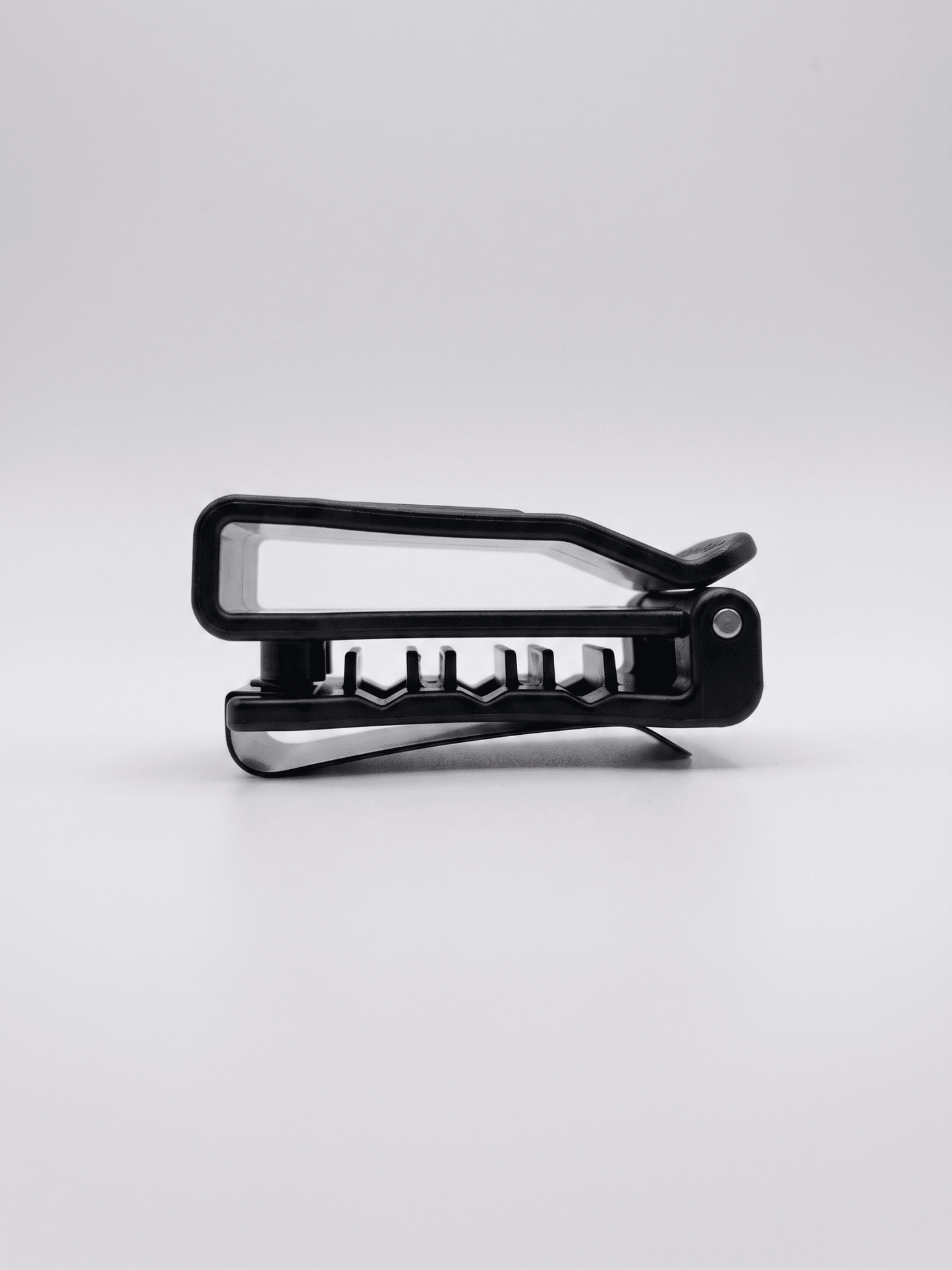 Muff Clip | Magnetic Tradie Belt Clip + Bit Holder - Mufftech